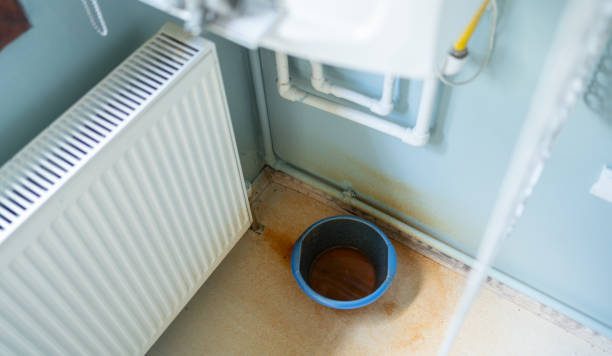 Best 24/7 water damage repair  in Suncrest, WA